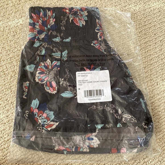 ❗️SOLD❗️FP Movement The Way Home Shorts - Picture 5 of 5